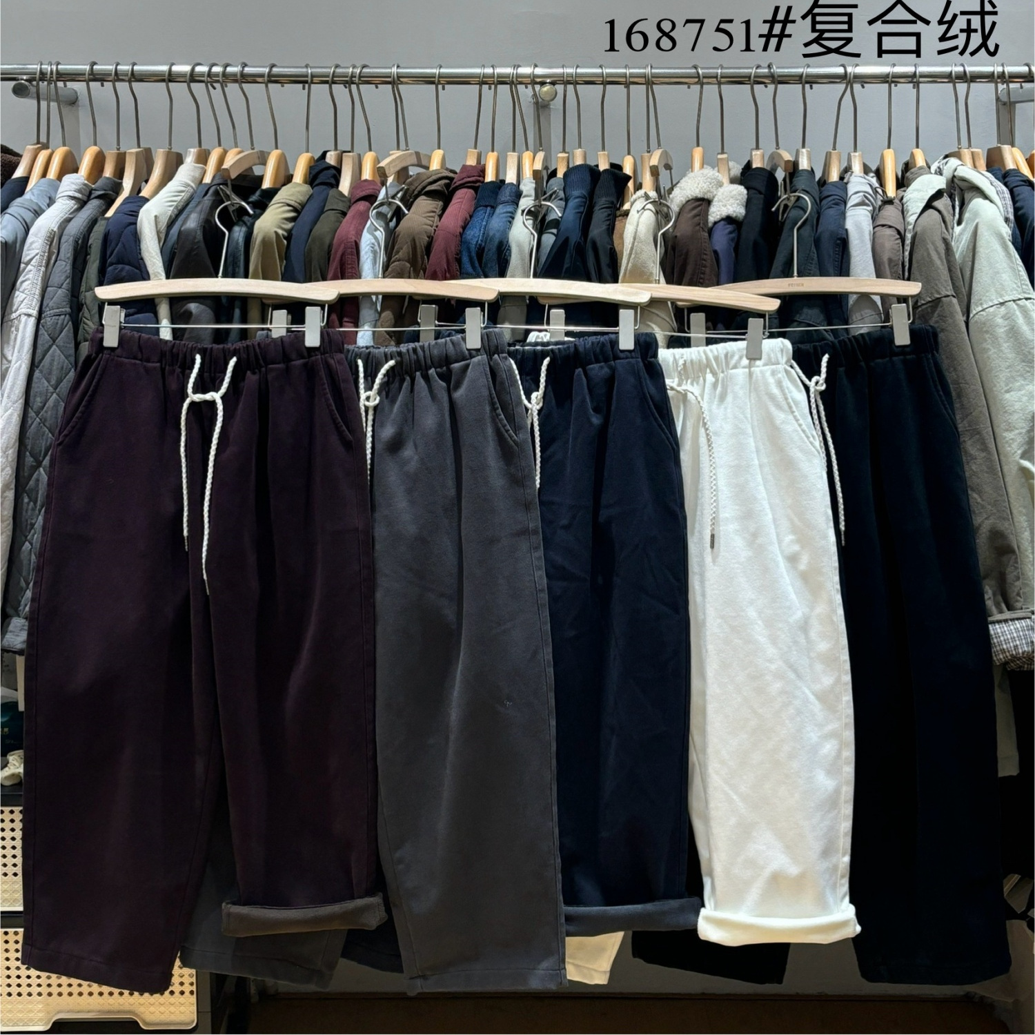 慵懒休闲高腰抽绳加绒阔腿哈伦裤