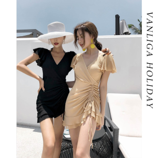 Vanliga轻奢ins风连体泳衣女修身 显瘦性感保守度假温泉沙滩泳衣