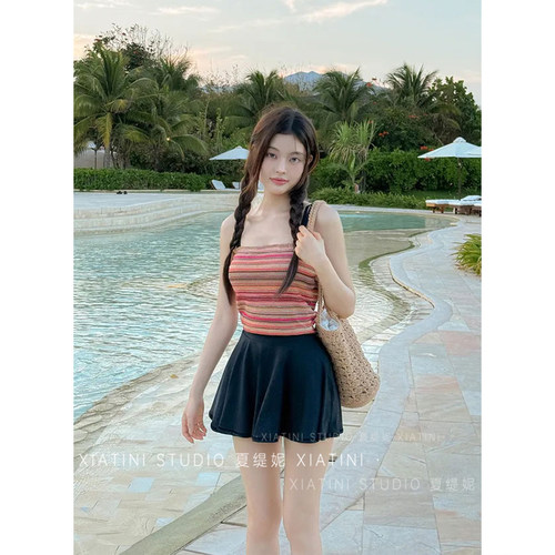 夏缇妮分体裙式显瘦遮肚泳衣女