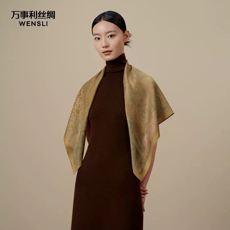 万事利桑蚕丝大方巾雀枝锦图片