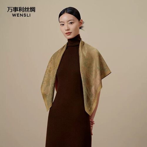 万事利桑蚕丝大方巾雀枝锦