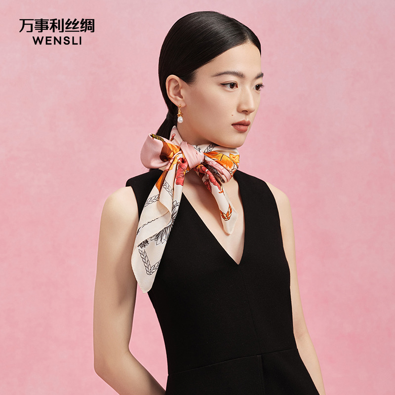 万事利双面印花真丝丝巾