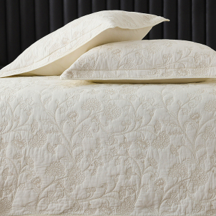 ins复古重工田园刺绣床盖纯棉绣花加厚夹棉床单全棉绗缝被三件套