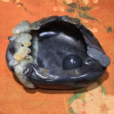 儒贤玉道新疆和田玉籽料青花笔洗香插两用款黑白分明