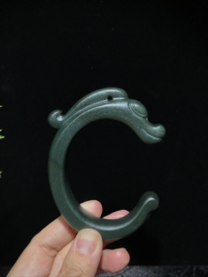 儒贤玉道新疆和田玉黑青C形龙卡镯61大内径