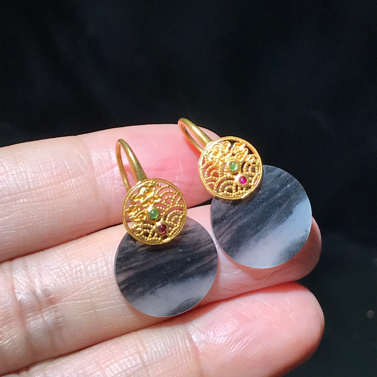 儒贤玉道新疆和田玉籽料青花18K黄金镶嵌耳坠子,珠宝/钻石/翡翠,耳饰,淘宝优惠券,粉丝福利购,淘宝优惠卷