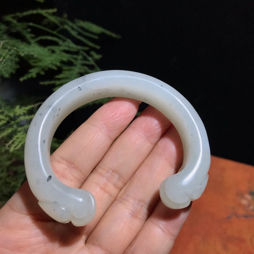 儒贤玉道新疆和田玉青花可爱猫咪猫爪卡C手镯用料足油润细腻