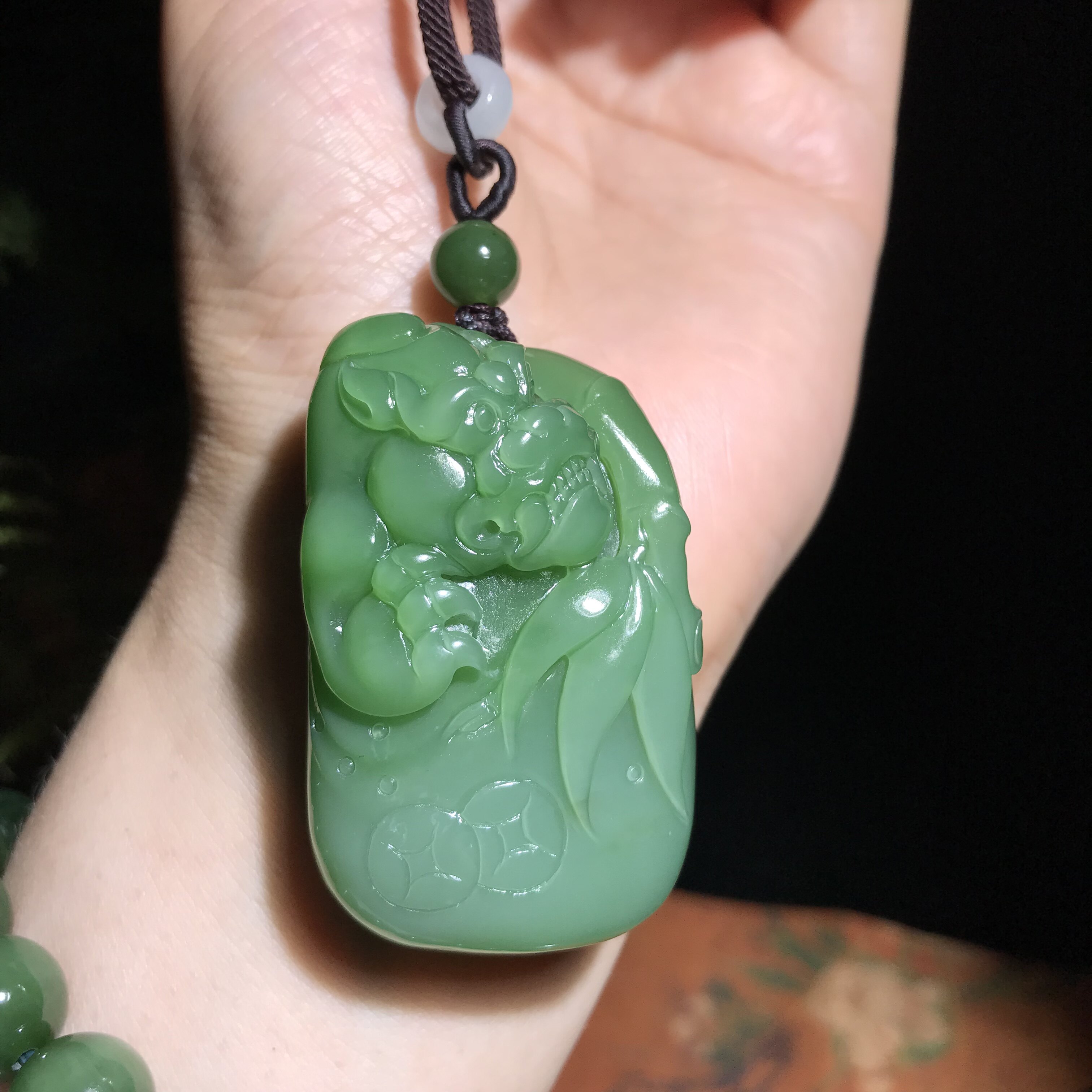 儒贤玉道新疆和田玉俄罗斯碧玉貔貅竹节吊坠节节高升财富财富双收图片