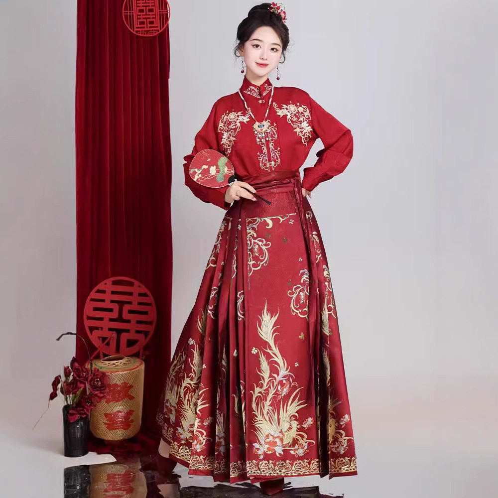 新中式金凤织金妆花马面裙女套装