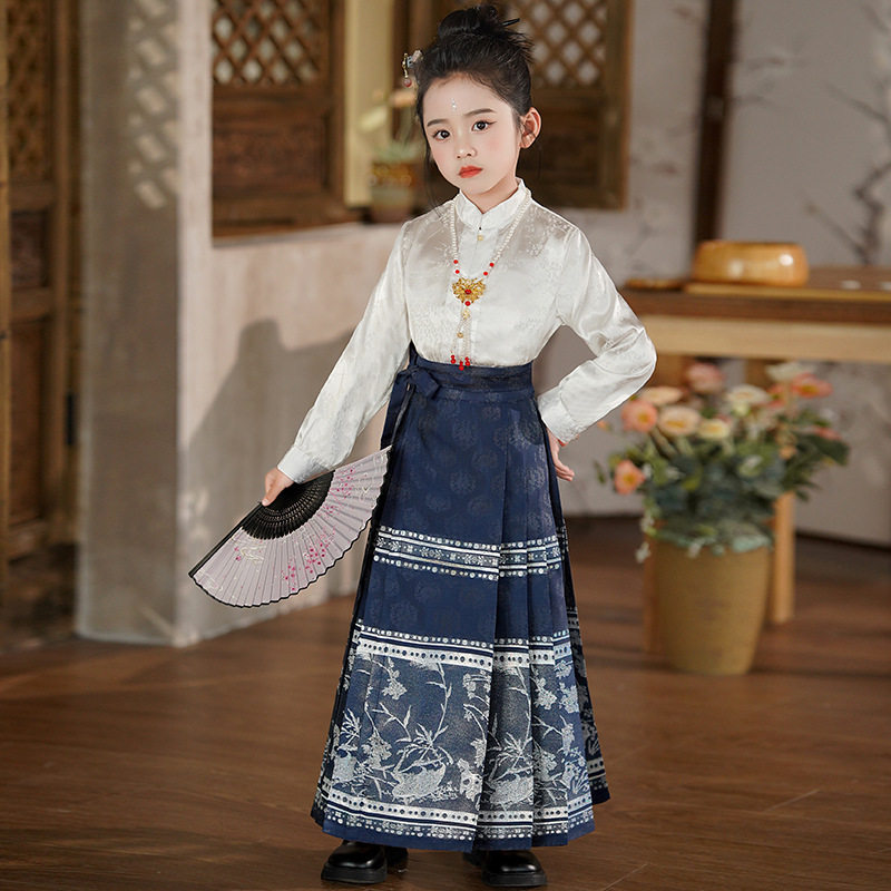 女童马面裙套装儿童汉服2026新款