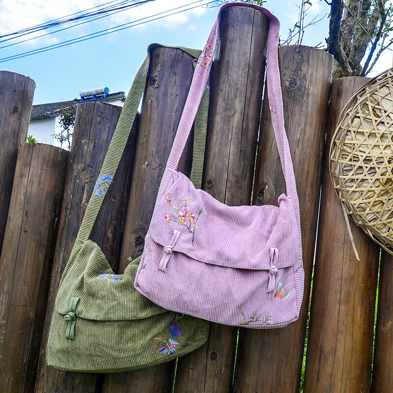 丹凤布艺复古风灯芯绒绣花八十年代老款学生书包斜挎包单肩包布包