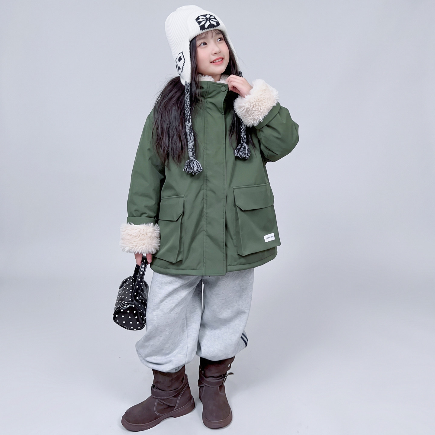 女大童装秋冬季加绒加厚派克服外套棉服2026新款儿童冬装保暖棉衣