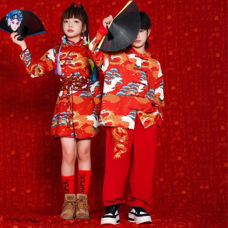 中国风儿童啦啦队演出服元旦合唱诗歌朗诵表演服小学生运动会班服