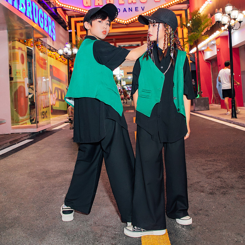 炸街童装街舞套装男童嘻哈架子鼓演出服酷炫衣服女童模特走秀时装