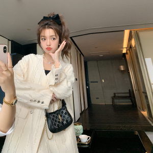 复古白色小香风外套女高级感新款流行西装设计感短款气质上衣洋气