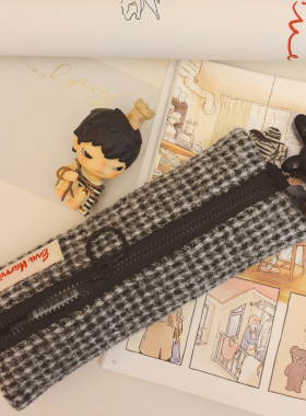 EVA布语黑白羊毛圈圈呢简约气质中性格纹韩系随身包文具袋小笔袋