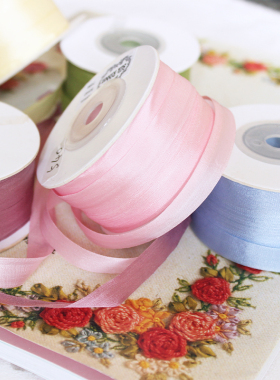 10毫米素色真丝丝带手工diy自绣材料彩带装饰带红色丝带定制丝带