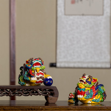 陶瓷手工七彩貔貅家居装饰貔貅摆件玄关饰品办公室桌面办公桌摆件