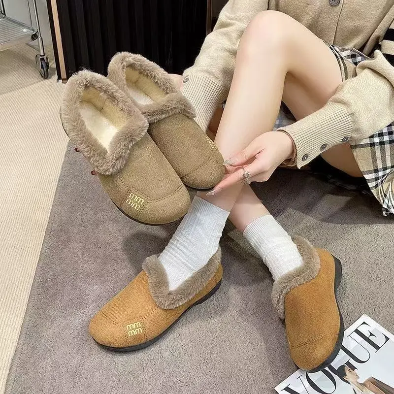 冬季新款平底保暖复古大码女鞋一脚蹬加绒豆豆鞋外穿棉鞋德训鞋