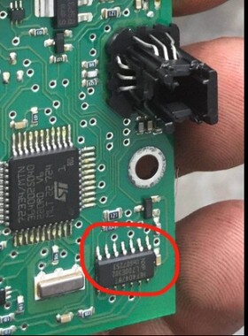 HEF4047BT 卡宴途锐转向锁易损IC芯片模块全新进口现货质量可靠