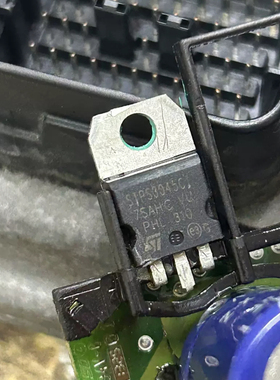 STPS3045CT TO-220 MOS场效应管 45V 30A