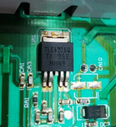 TLE4275QTO2524脚半