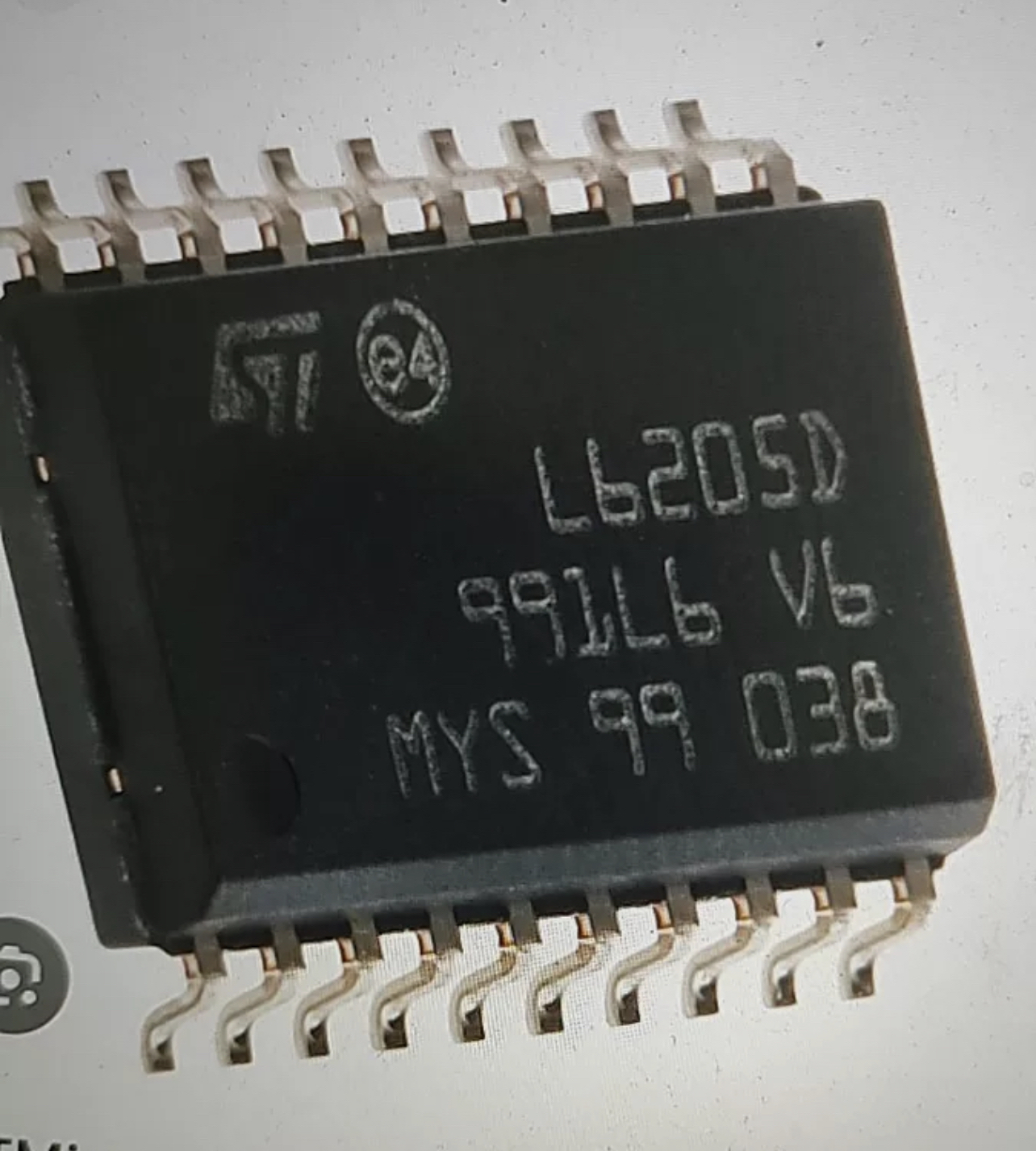 L6205D L6205D013TR SOP20  电桥式驱动器 电机驱动IC