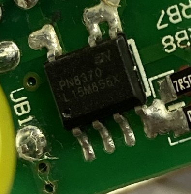 PN8370 PN8370SSC-R1C 充电器电源芯片 全新原装现货