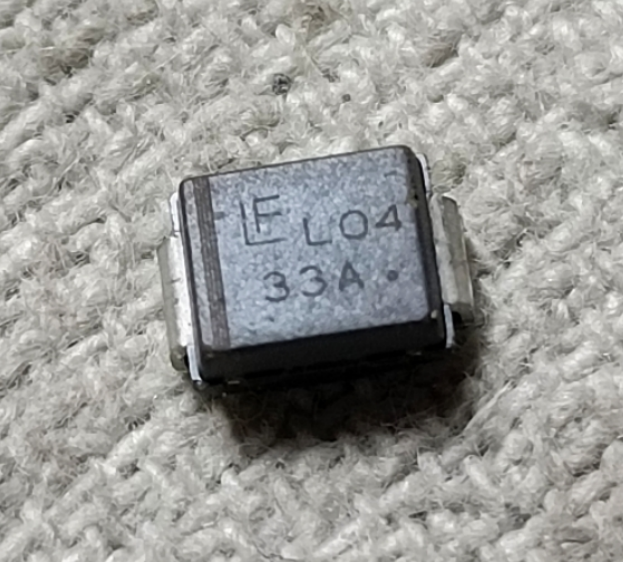 单向车载TVS保护管丝印33A