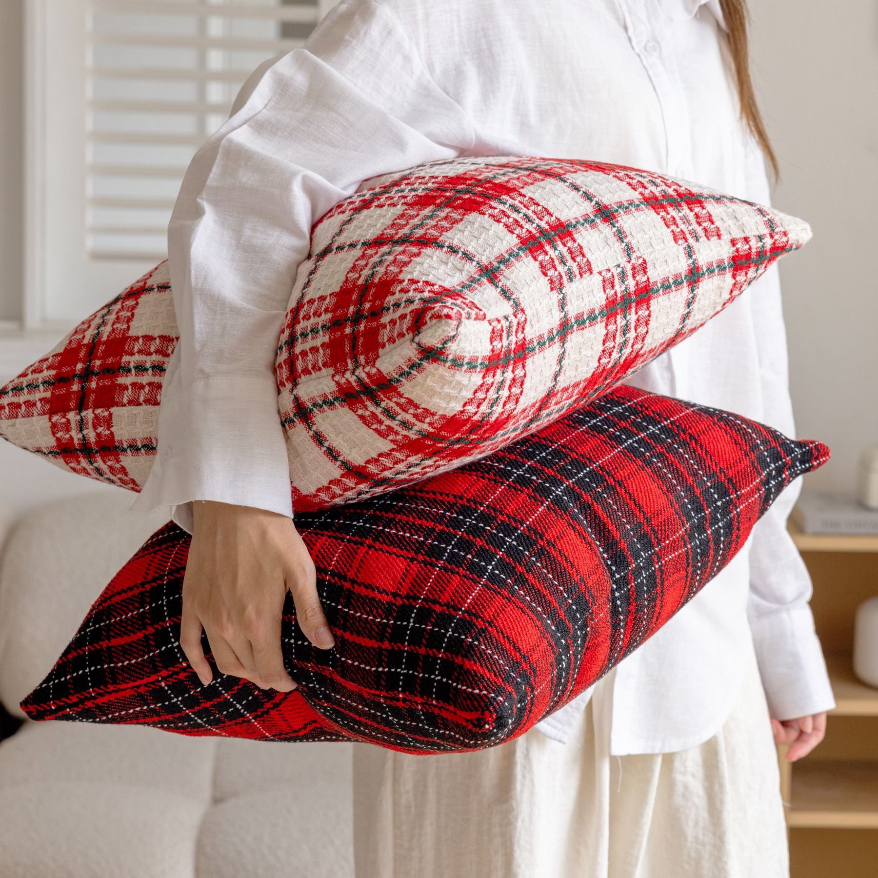 圣诞红色新年节日喜庆抱枕高级复古靠枕沙发客厅腰枕不含芯抱枕套