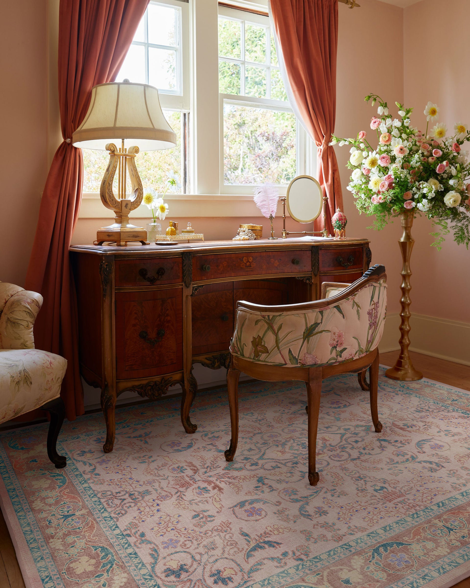 山川嘉境春季法式中古风花雕家居适配客厅卧室装饰地毯粉色床边毯