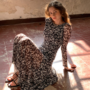 ZHUYIYI 新款长袖薄纱碎花春季连衣裙女收腰原创长裙高级感早春