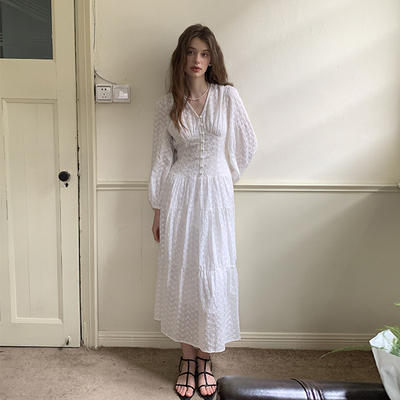 ZHUYIYI新款绣花收腰长袖连衣裙