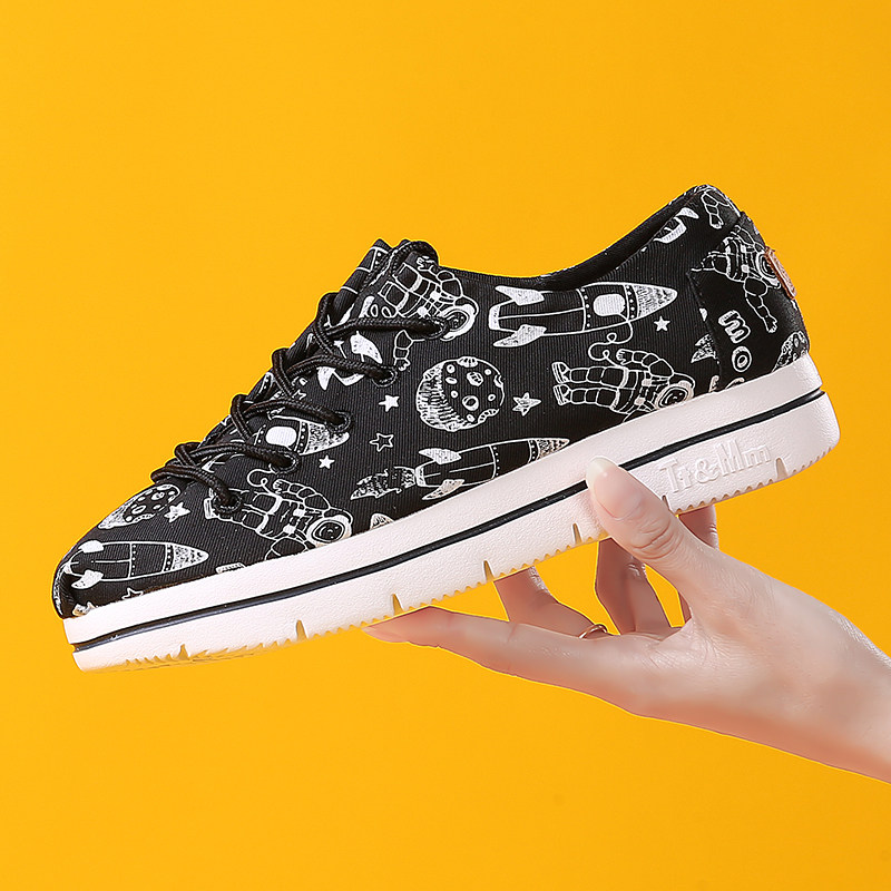 汤姆斯低帮圆头舒适透气帆布鞋女