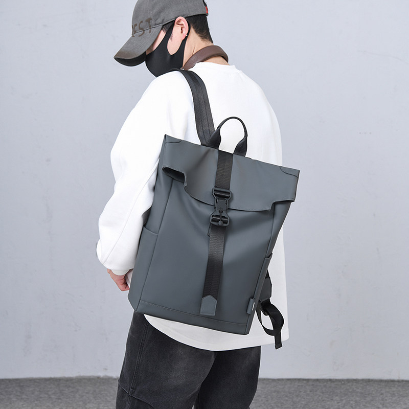 双肩包男士商务背包2026新款轻便通勤电脑包户外旅行包大学生书包