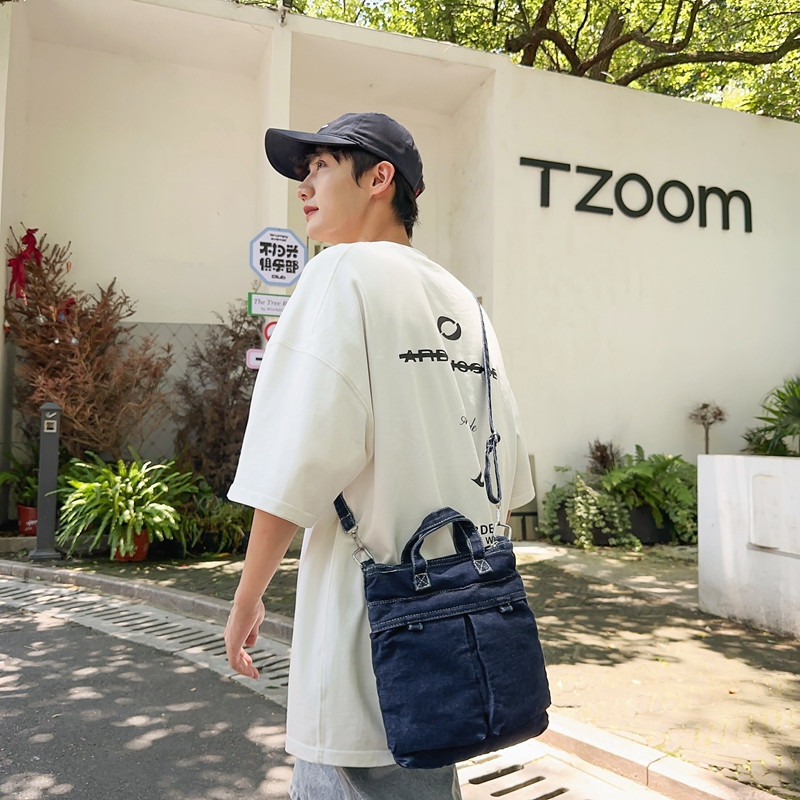 潮牌复古牛仔布斜挎包男女个性休闲小背包轻便百搭耐磨港风单肩包