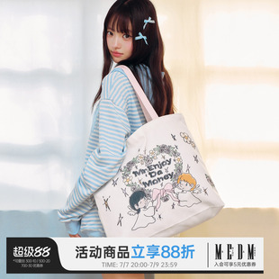 MEDM 花环小天使数码印花耐磨休闲大容量帆布包个性可爱风手提包
