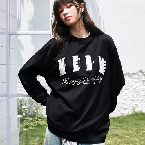 MEDM小香贴布珍珠圆领情侣T恤