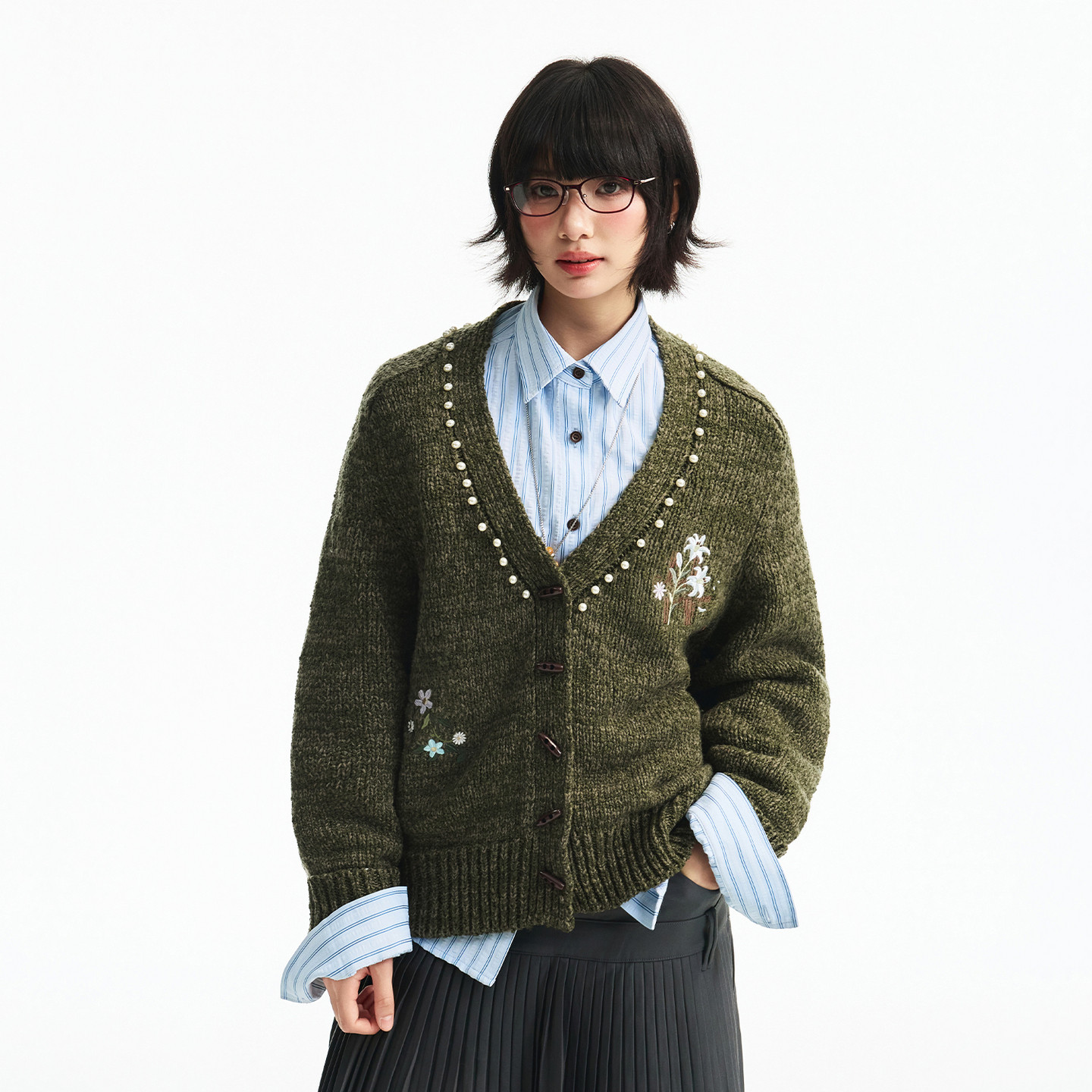 MEDM 花卉刺绣钉珠V领针织开衫潮流男女宽松纯色简约休闲毛衣春秋