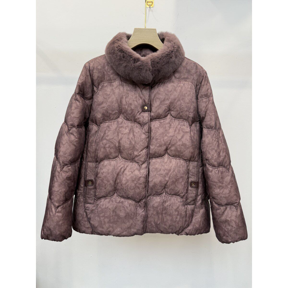 奶奶冬装羽绒服2025新款獭兔毛妈妈冬季加厚唐装90白鸭绒上衣外套