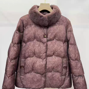 3时尚大牌濑兔毛加厚羽绒服女短款2025冬装新款90白鸭绒外套丝瑞