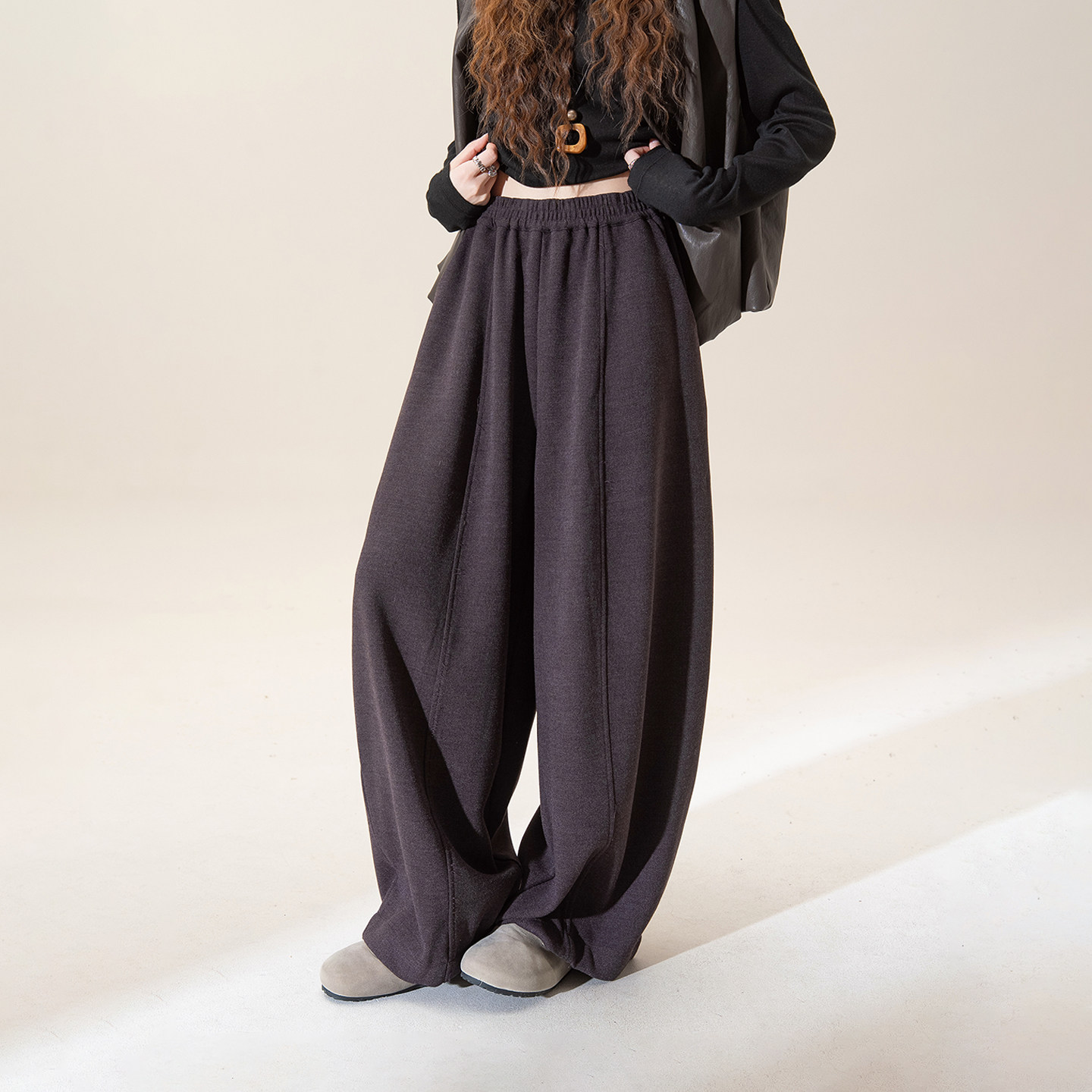乌梅紫色松紧高腰复古廓型垂感阔腿裤女春秋新款宽松休闲弯刀裤子,女装/女士精品,休闲裤,淘宝优惠券,粉丝福利购,淘宝优惠卷