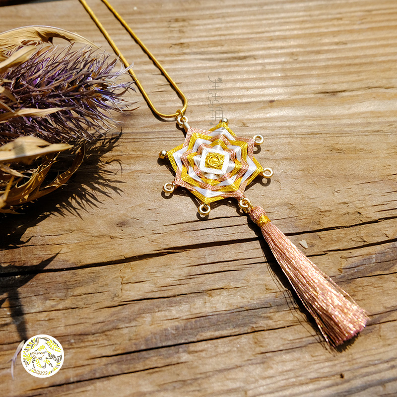 粉黛绕线曼达拉项链成品