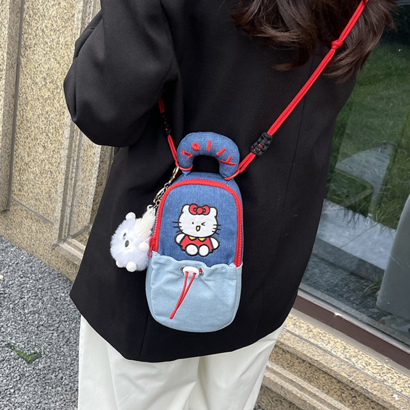 卡通手提笔袋ins高颜值口红包日常外出斜挎高中学生大容量单肩包