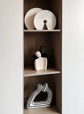 浴舍 现代简约高级感黑白陶瓷小摆件 客厅酒柜书柜家居饰品摆设