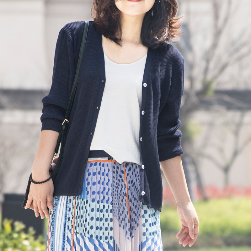 april原创设计师 粉色针织开衫春秋外搭薄款宽松藏蓝脏粉简约设计