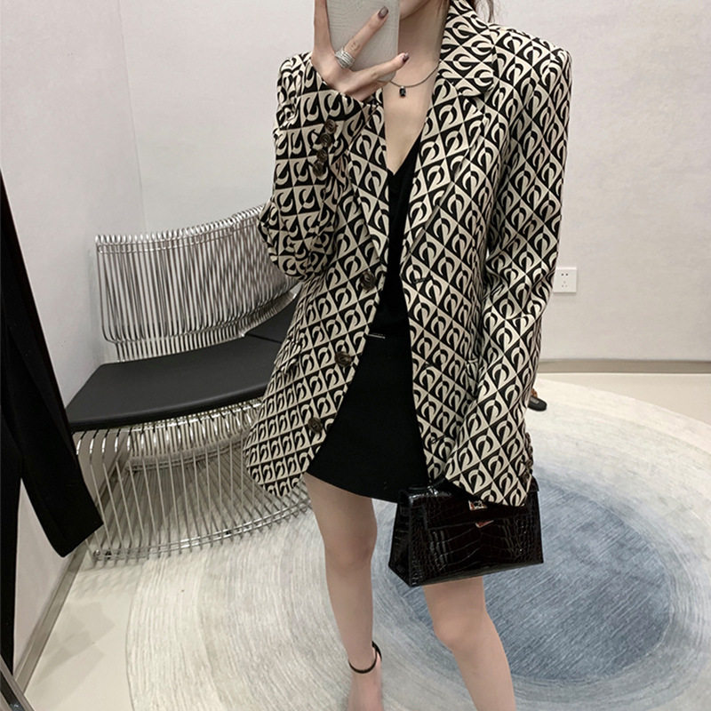 法式名媛气质修身显瘦时尚复古休闲港风高级感小众设计chic外套女