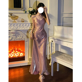 欧美性感吊带V领露肩背礼服轻奢高端小众级气质名媛晚宴会连衣裙