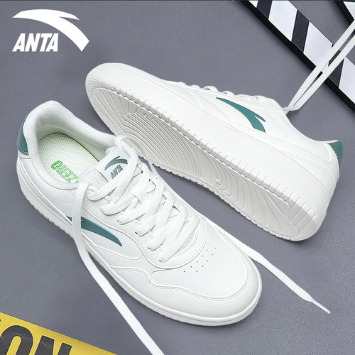 安踏板鞋男轻便透气百搭