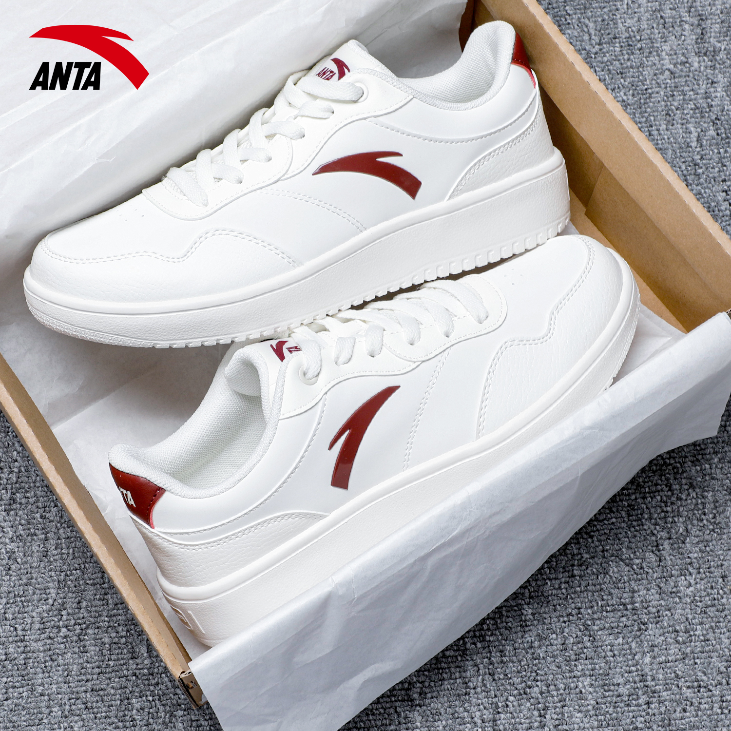 安踏男鞋轻程板鞋小白鞋